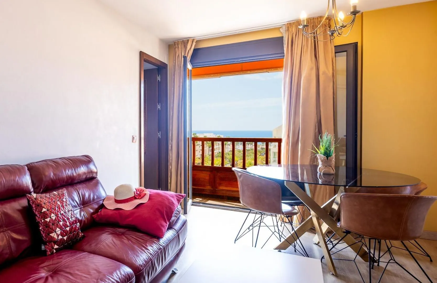 Apartment Sunset Palm Mar - Family Friendly Suites Spain