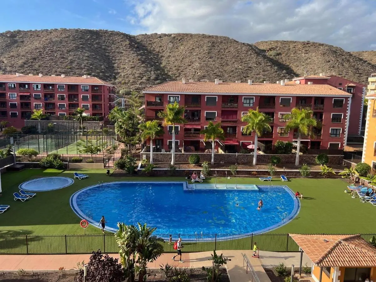 Sunset Palm Mar - Family Friendly Suites Apartment