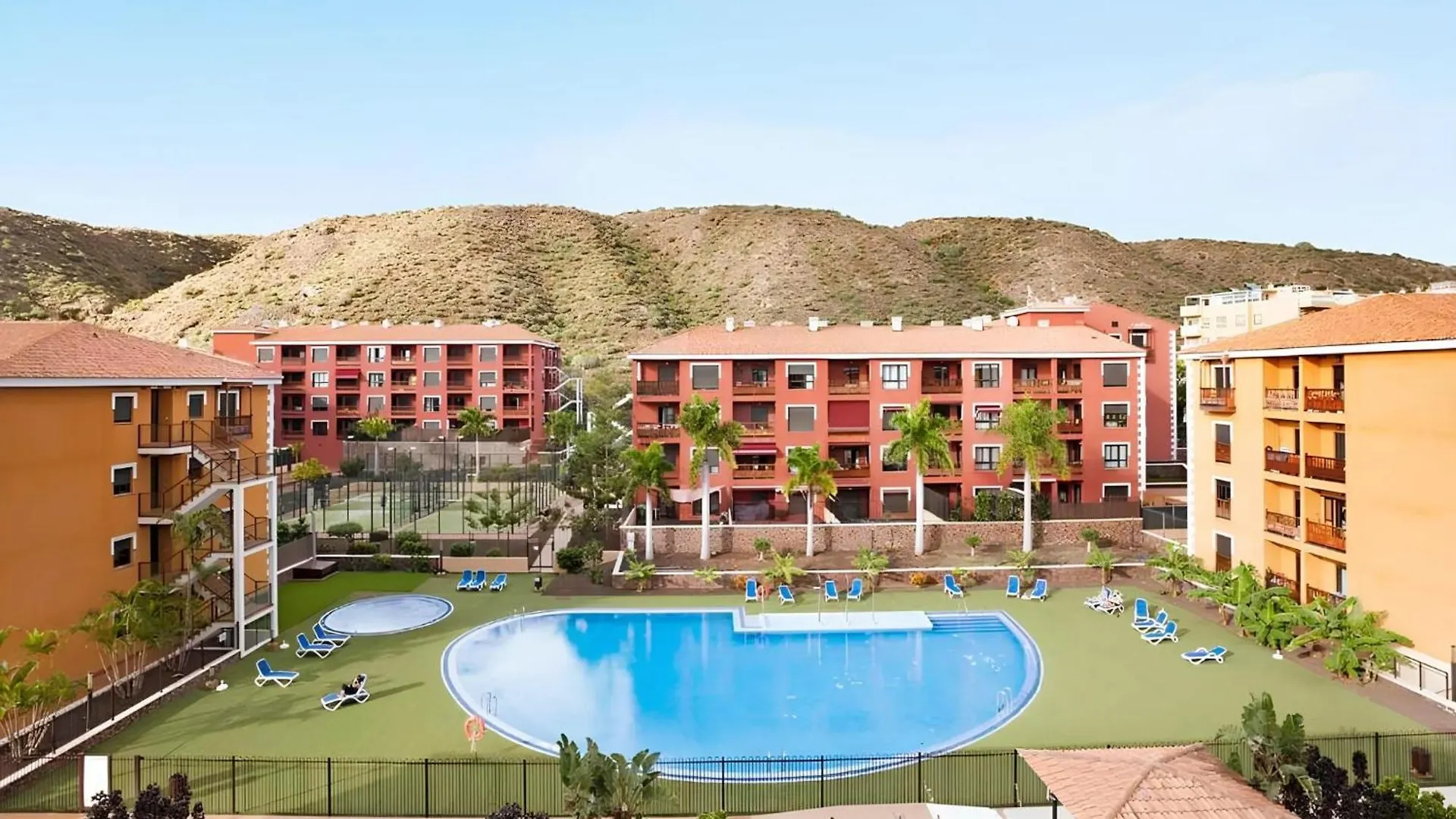 Apartment Sunset Palm Mar - Family Friendly Suites Spain