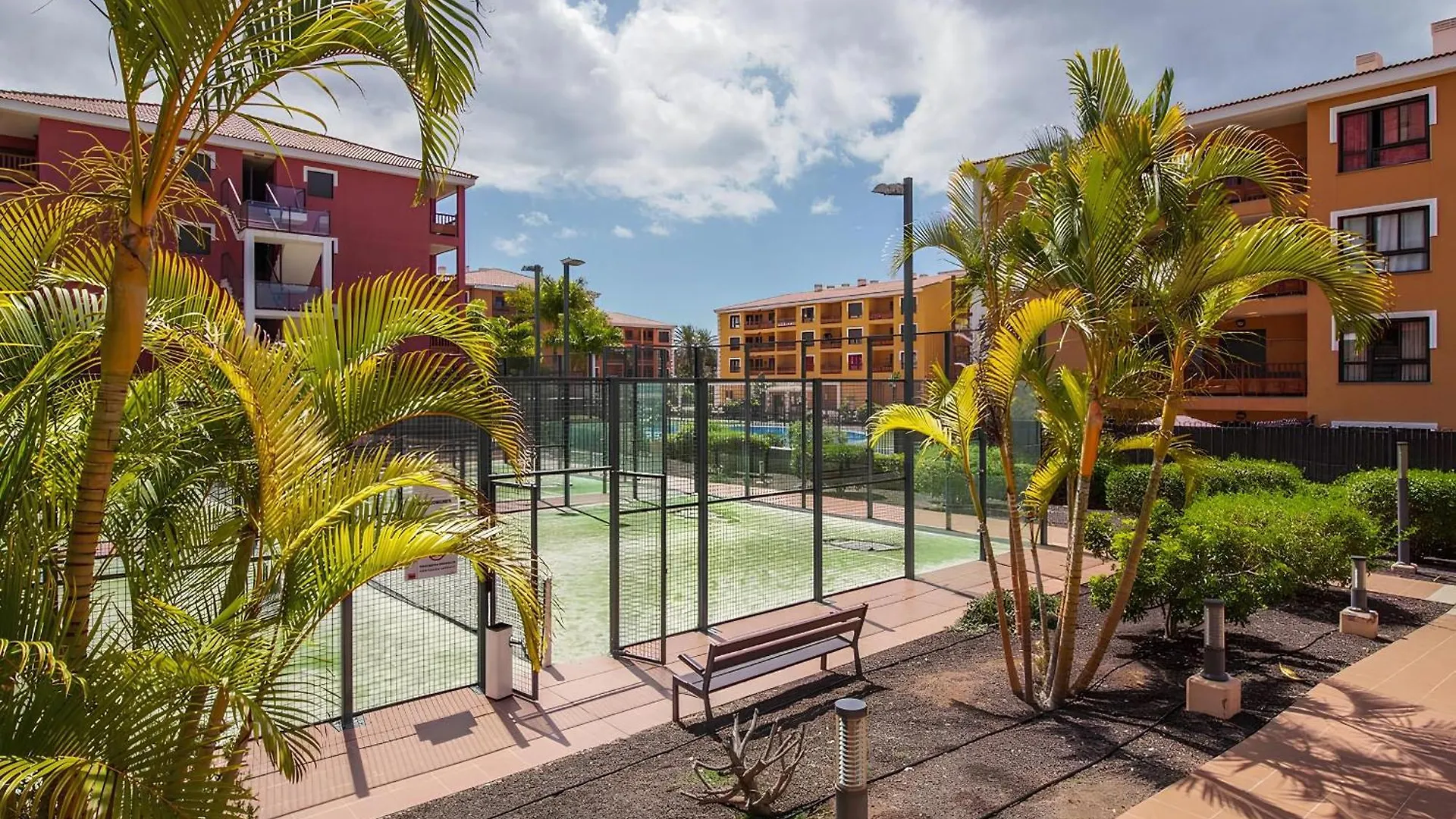 Sunset Palm Mar - Family Friendly Suites Spain